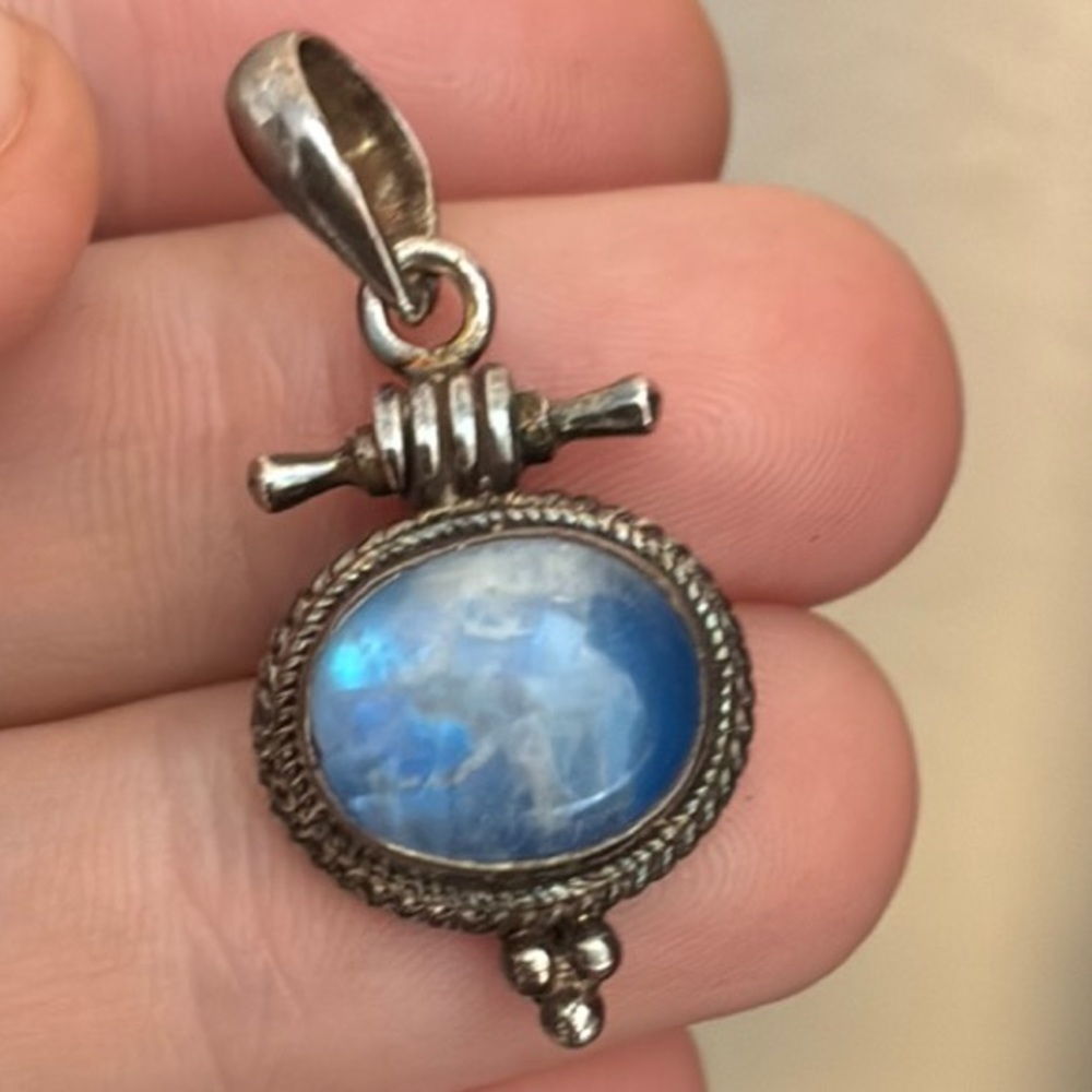 Blue Moonstone Pendant Ornate Design 925 Sterling Silver